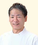 金城　哲夫