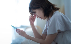 喧嘩別れの復縁で悩んだときの相談先